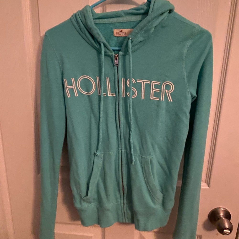 Jackets - Picture 2 of 8